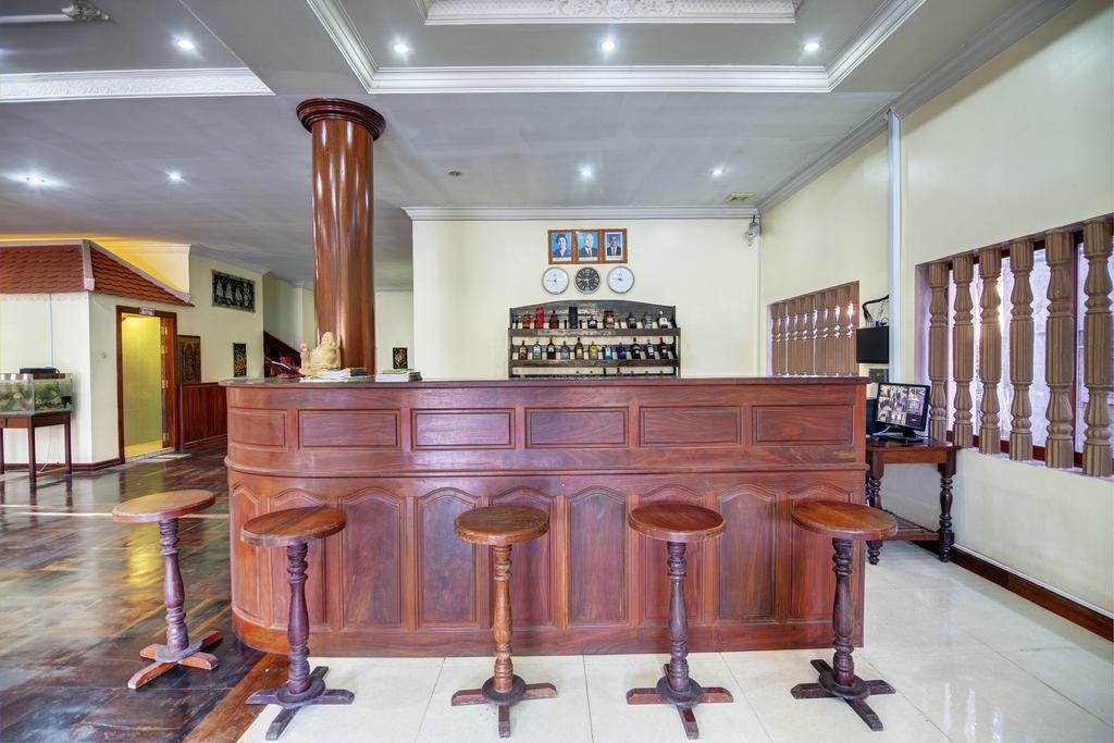 Dv Angkor Villa Siem Reap Exterior photo
