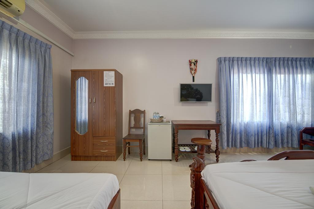 Dv Angkor Villa Siem Reap Exterior photo