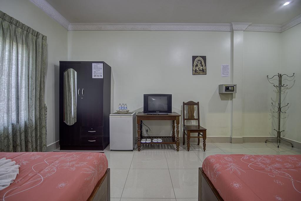 Dv Angkor Villa Siem Reap Exterior photo