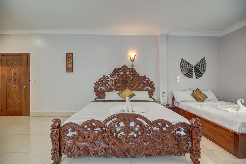 Dv Angkor Villa Siem Reap Exterior photo