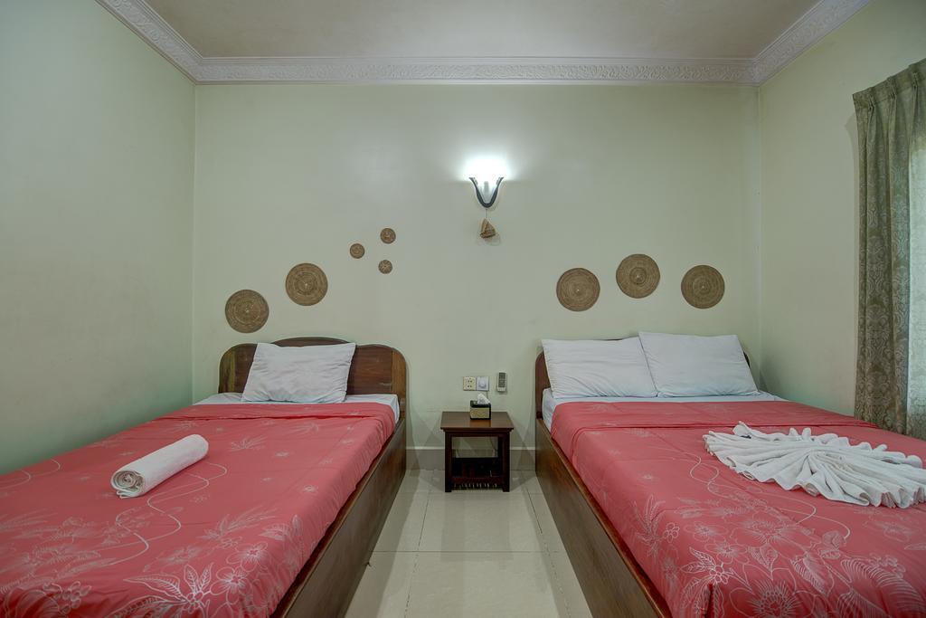 Dv Angkor Villa Siem Reap Exterior photo