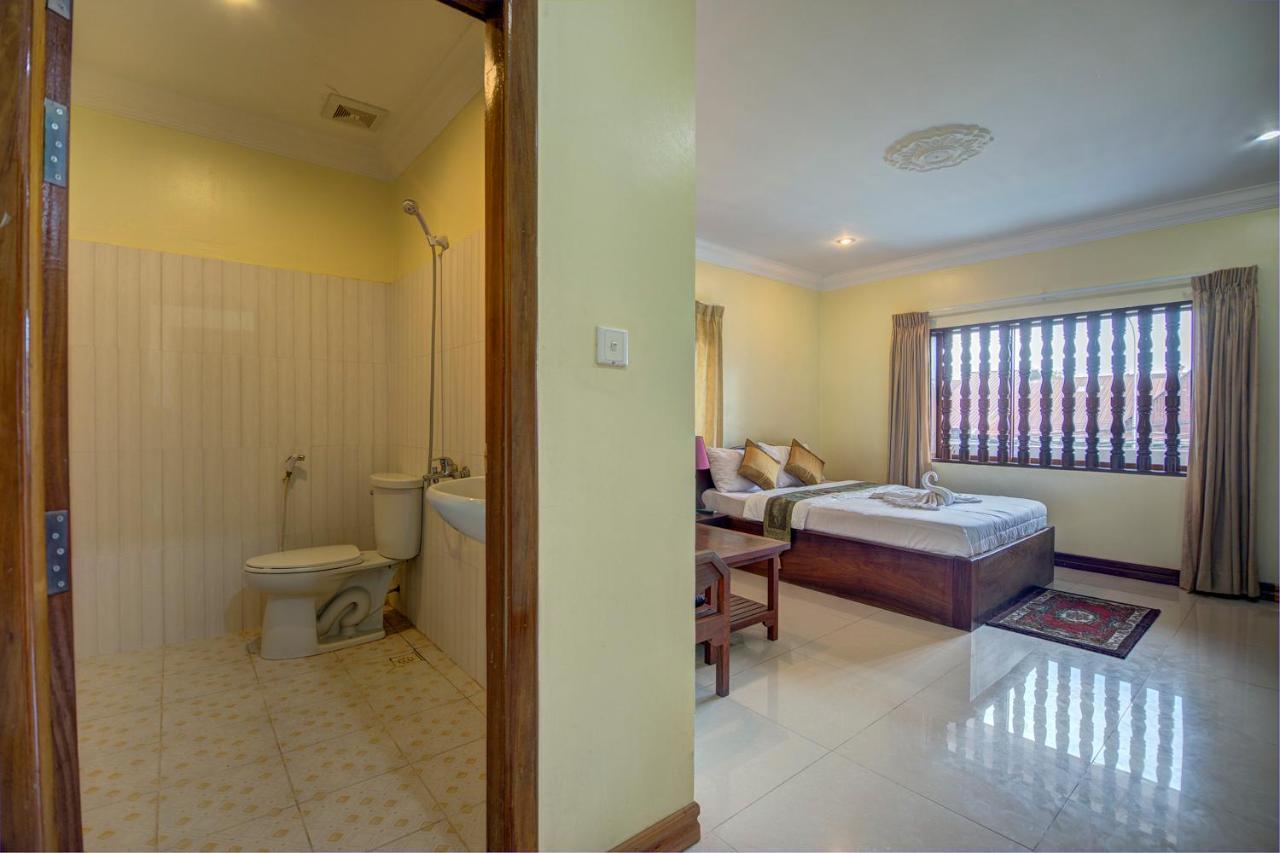 Dv Angkor Villa Siem Reap Exterior photo