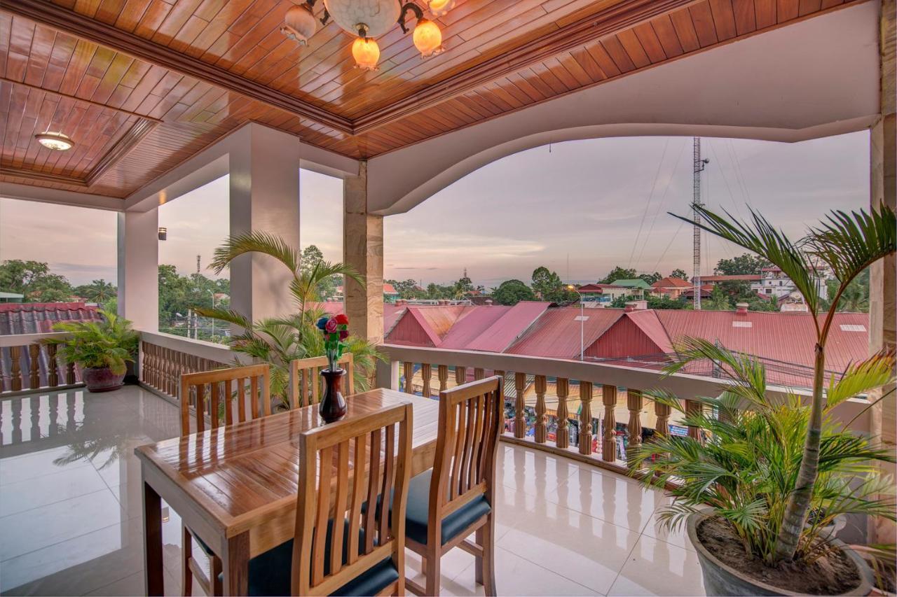 Dv Angkor Villa Siem Reap Exterior photo